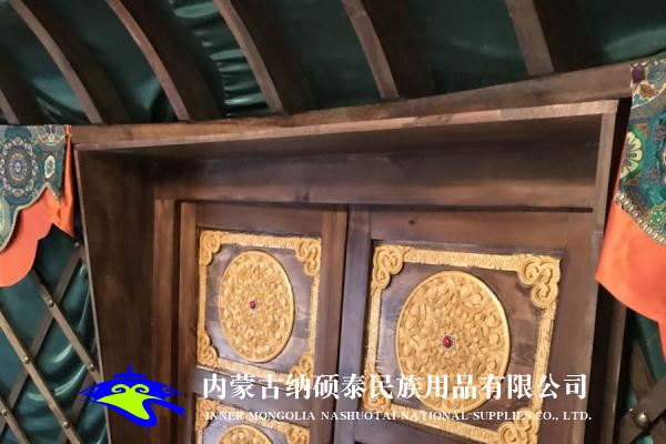實木蒙古包內(nèi)飾