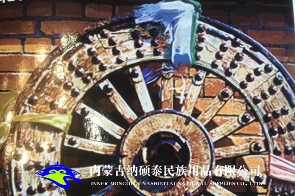 實(shí)木蒙古包內(nèi)飾