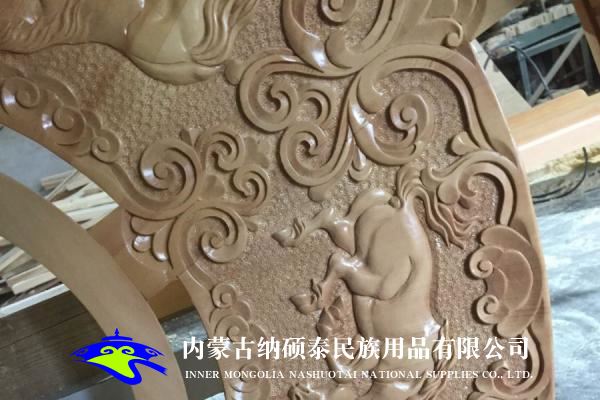 實(shí)木蒙古包內(nèi)飾