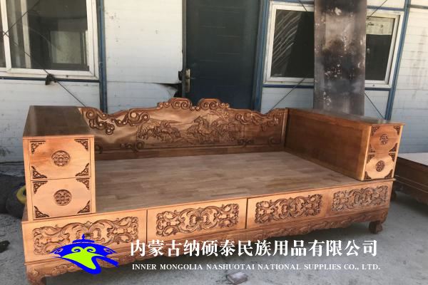 實木蒙古包內(nèi)飾