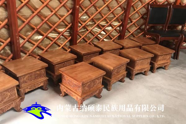 實木蒙古包內(nèi)飾
