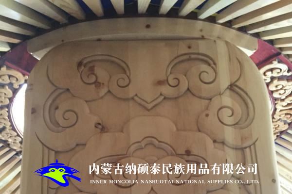 實(shí)木蒙古包內(nèi)飾