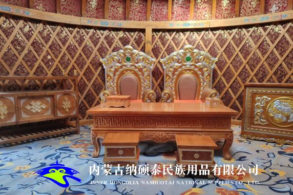 實木蒙古包內(nèi)飾