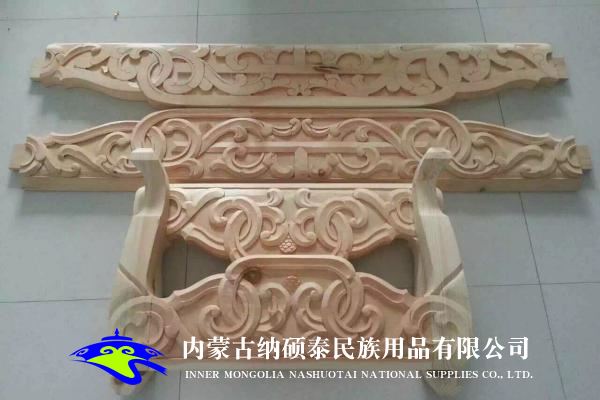 實(shí)木蒙古包內(nèi)飾