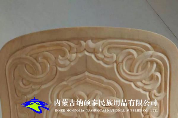 實(shí)木蒙古包內(nèi)飾
