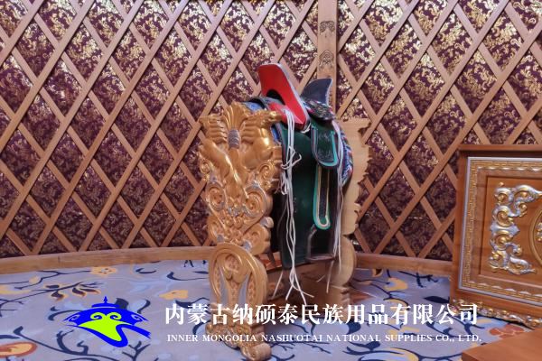 實(shí)木蒙古包內(nèi)飾