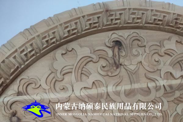 實(shí)木蒙古包內(nèi)飾