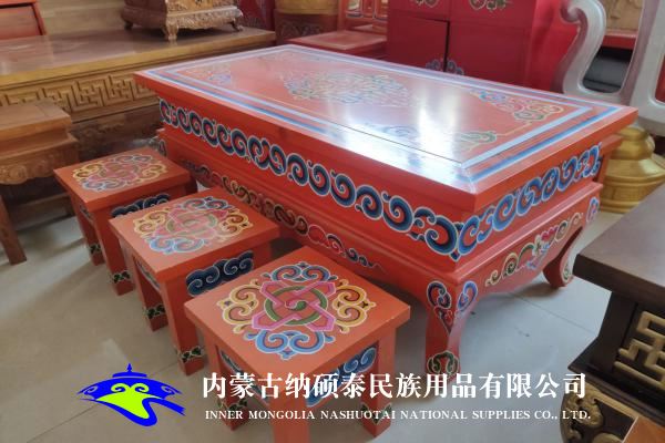 實木蒙古包內(nèi)飾