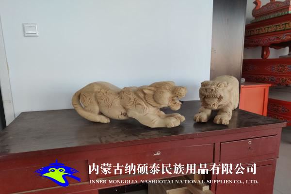 實(shí)木蒙古包內(nèi)飾